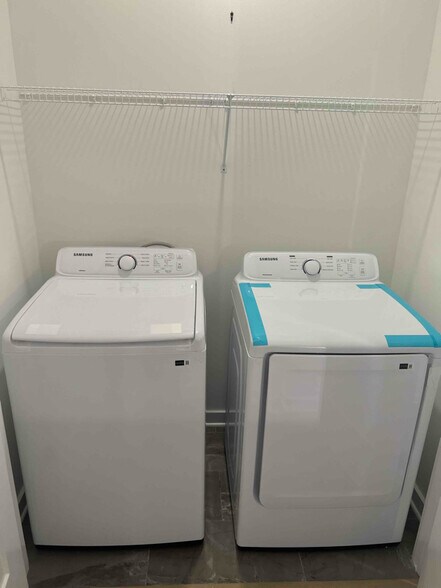 Building Photo - 1170 Dickerson Rd