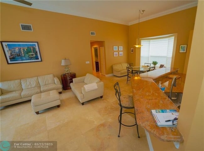 Building Photo - 20107 Ocean Key Dr