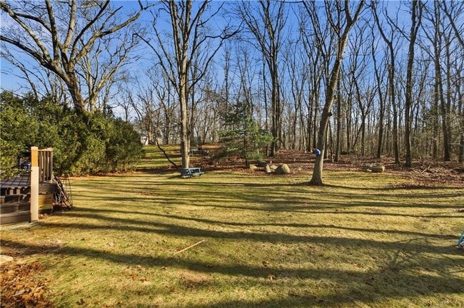 Building Photo - 141 Laurel Ridge Ln