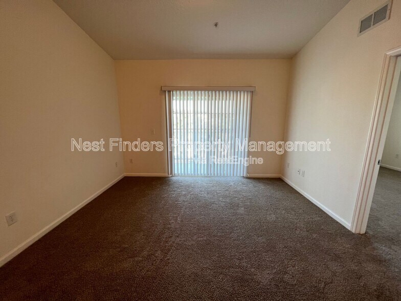 Building Photo - 4908 Key Lime Dr