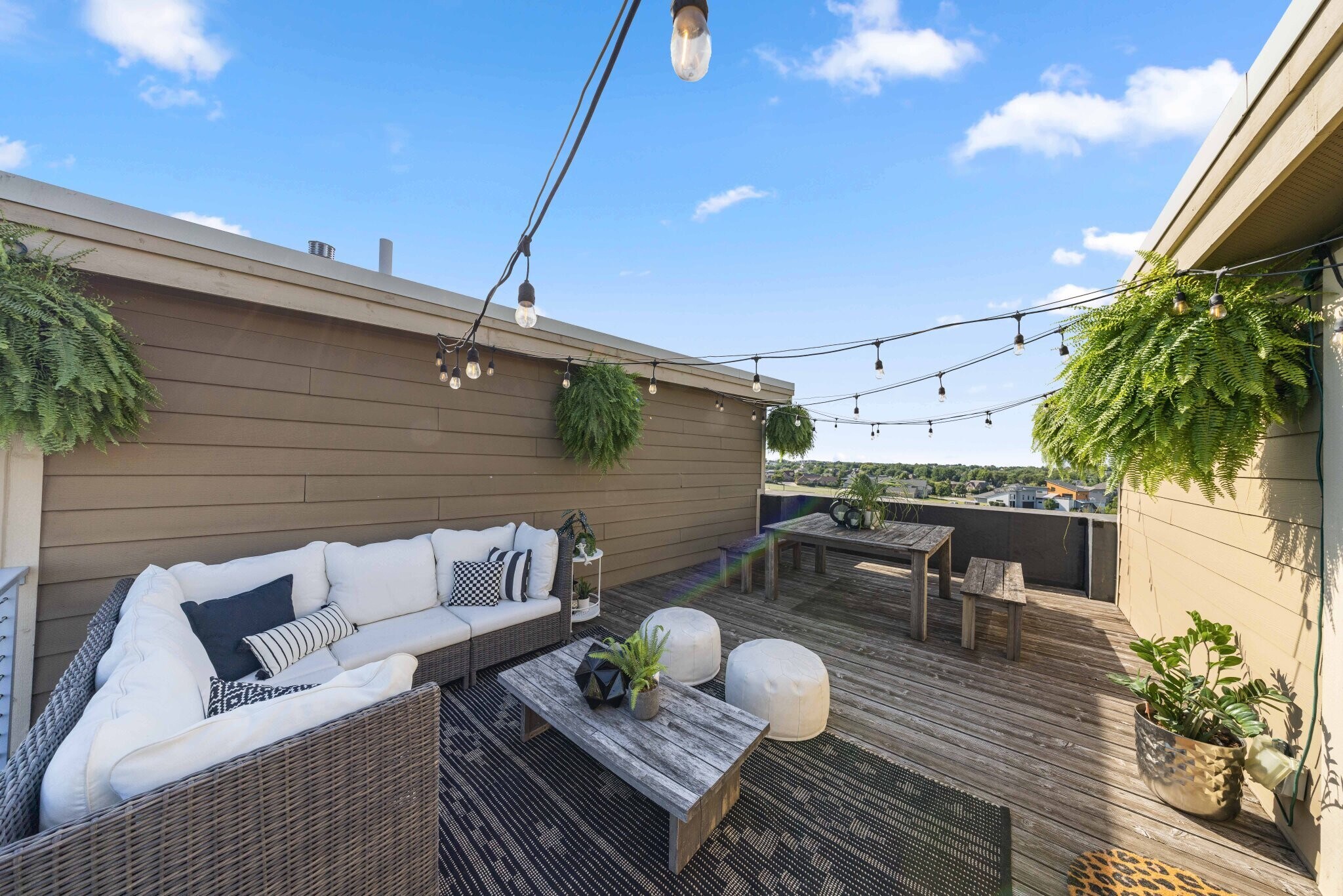 Building Photo - 492 Bluestem Cir