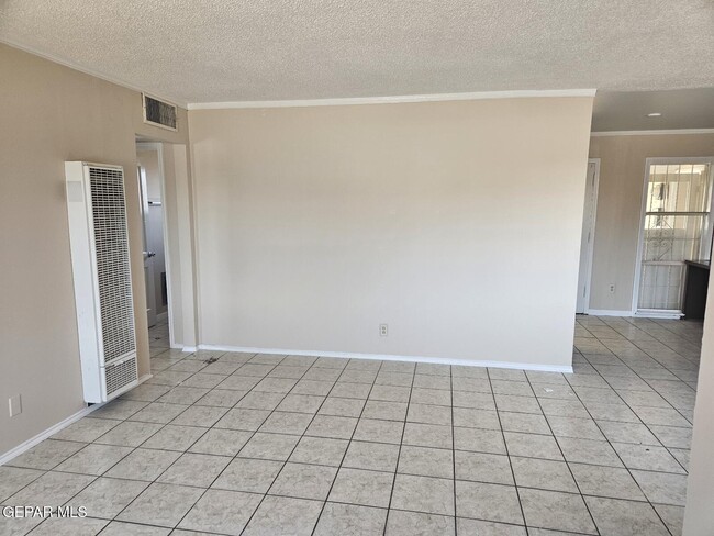 Building Photo - 6423 Kiowa Ct