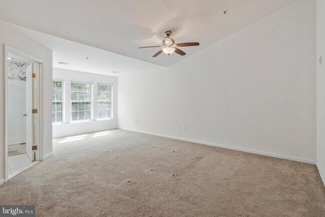 Building Photo - 3110 Gallop Way