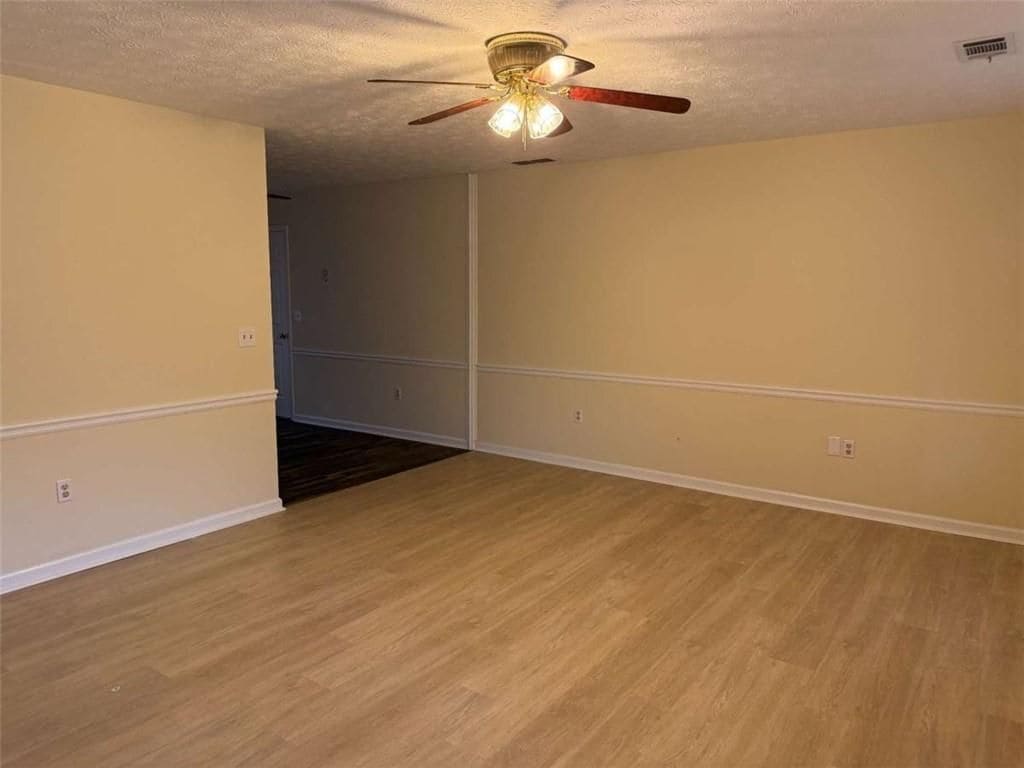 Building Photo - 80 Rolling Ridge Dr