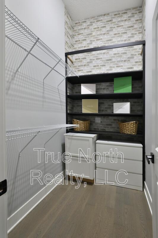 Building Photo - 2246 Koester Trce