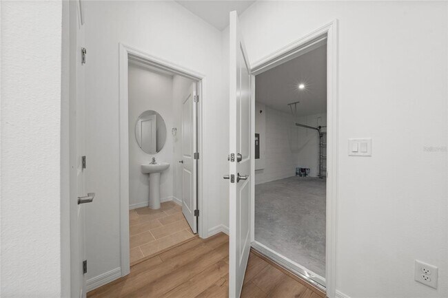 Building Photo - 5638 Stockade Blvd