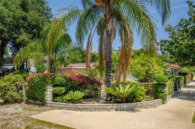 Building Photo - 575 Winona Way