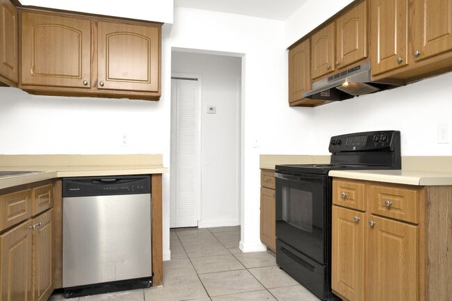 Building Photo - 4403 S Semoran Blvd