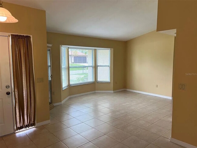 Building Photo - 7044 Denmark St