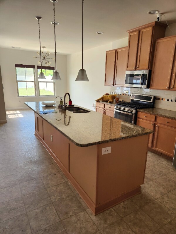 Building Photo - 2041 Leeds Ln