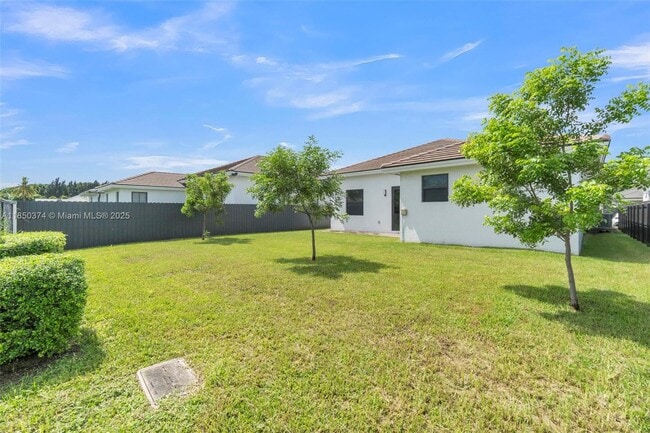 Building Photo - 19447 SW 124th Ct