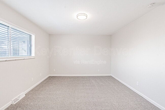 Building Photo - 4762 S Acoma St