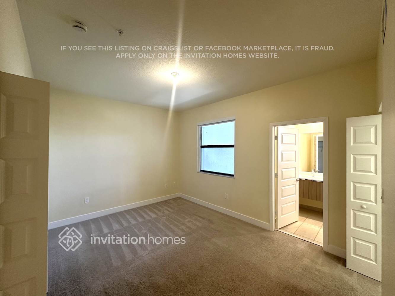 Building Photo - 10437 NW 82nd St