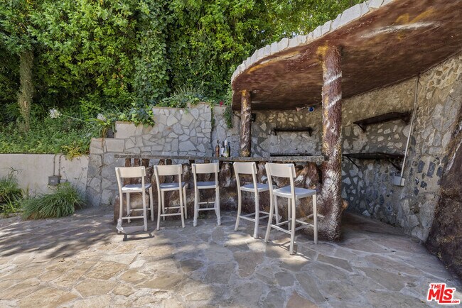 Building Photo - 3453 Green Vista Dr