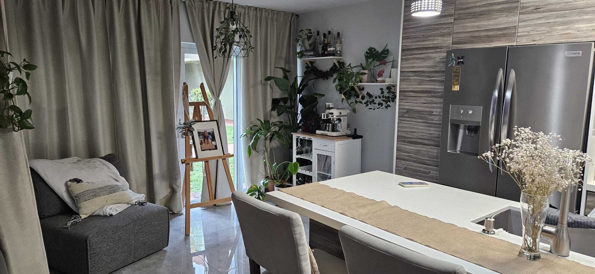 Building Photo - 9321 SW 4th St