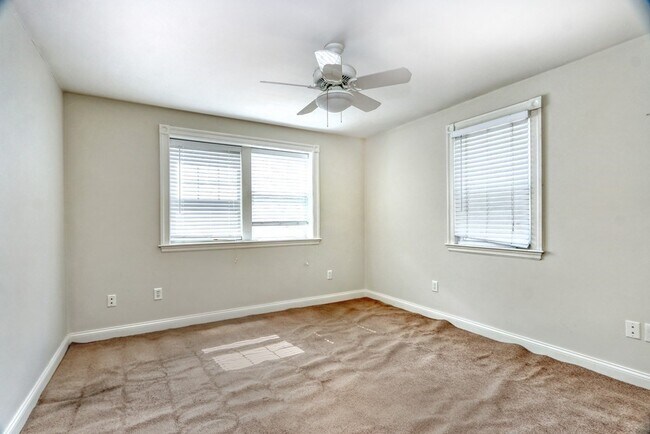 Building Photo - 277 Bunker Hill St