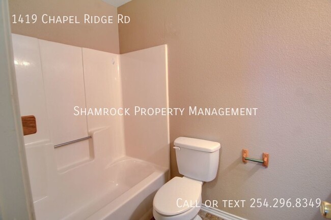 Building Photo - Chapel Road Duplex