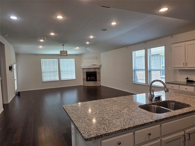 Building Photo - 4313 Cordata Dr