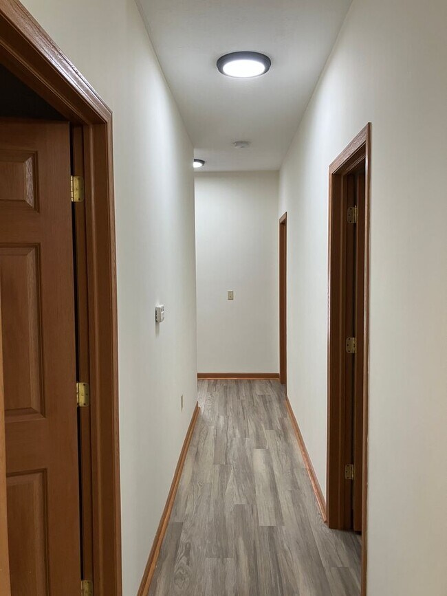 Building Photo - Modern & Spacious 3-Bedroom Ranch Condo – Coming mid-August 2026!