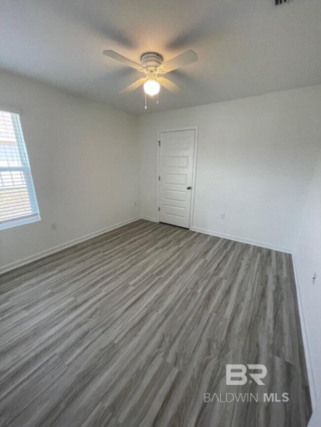 Building Photo - 8853 Sea Star Cir