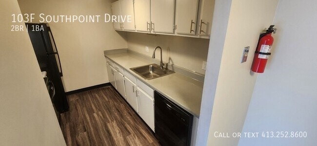 Building Photo - 103 Southpoint Dr