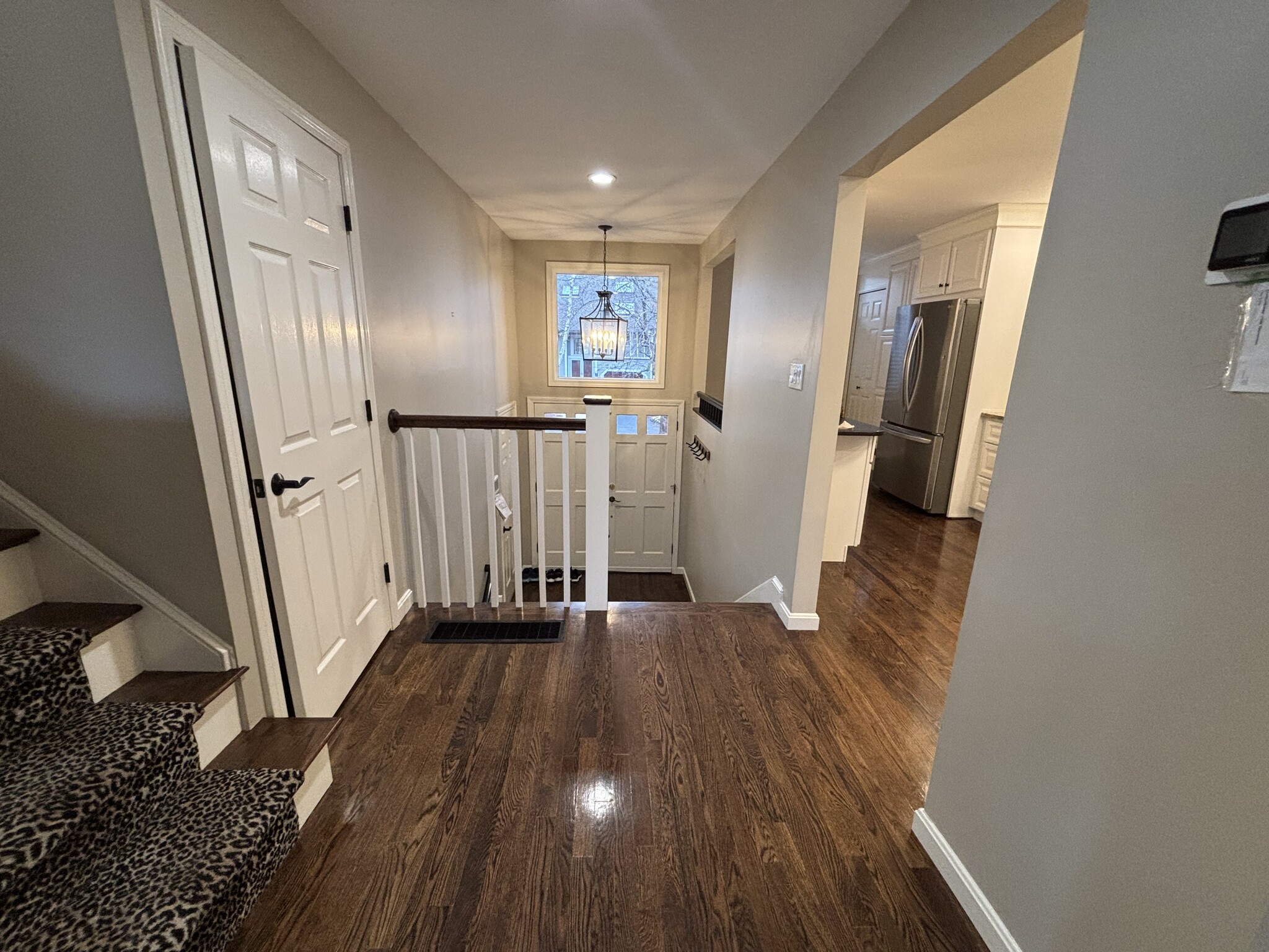 View of entry foyer from main level - 6 Goldfinch Ln