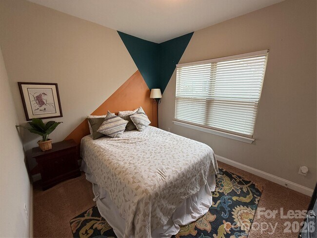 Building Photo - 8708 Aspinwall Dr