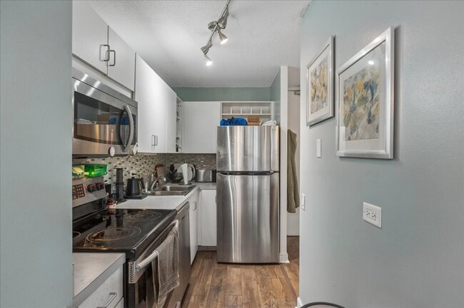 Building Photo - 405 N Wabash Ave