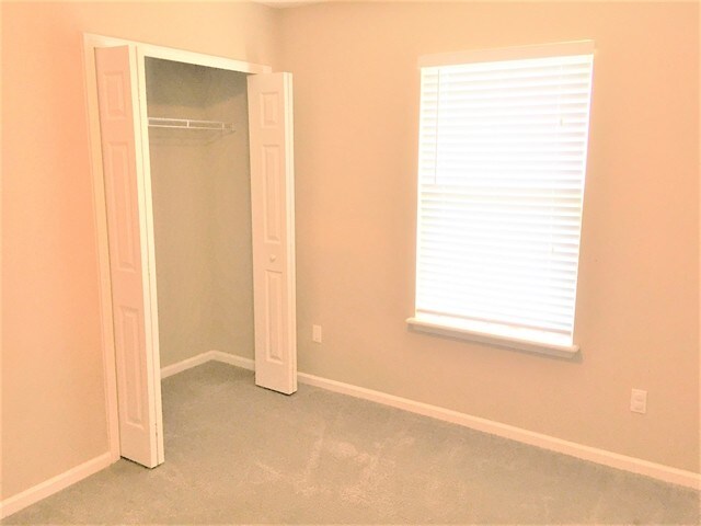 Building Photo - 3668 Arava Dr