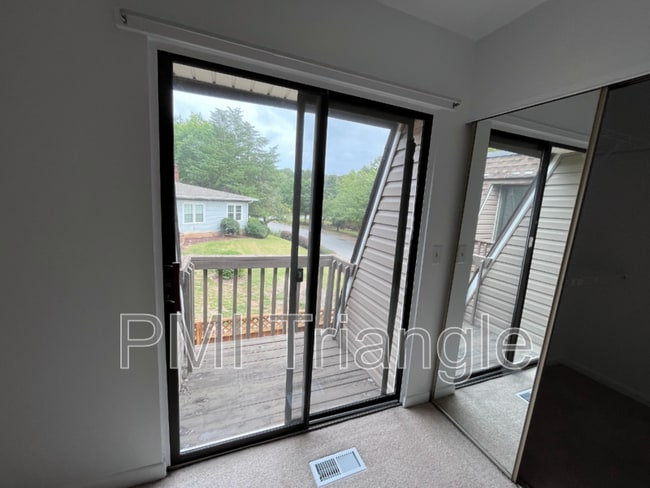 Building Photo - 101 Finley Forest Dr