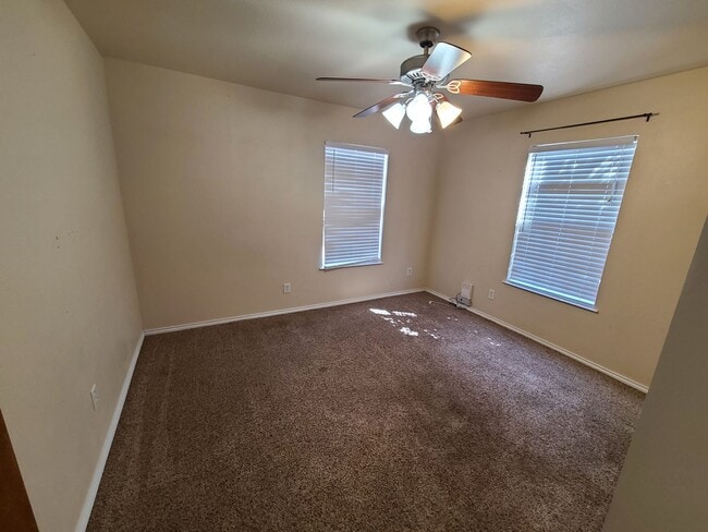 Building Photo - Coming August 2025... Charming 2-Bedroom H...