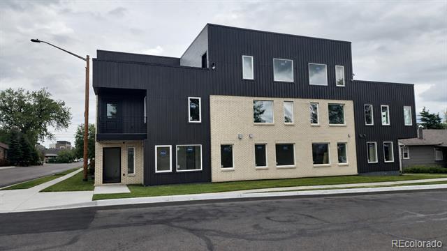 Building Photo - 1580 Kendall St