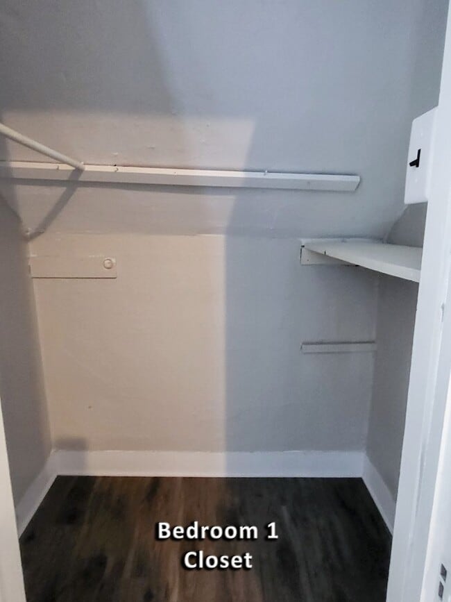 Building Photo - 3 Bedroom 2 Bath Home for Rent!