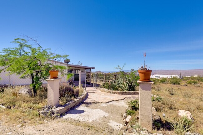 Building Photo - 4170 Mohave Ln