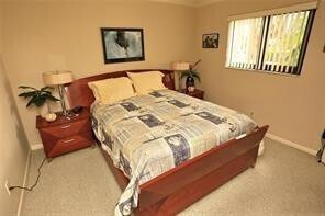 Building Photo - 330 SE 19th Ave