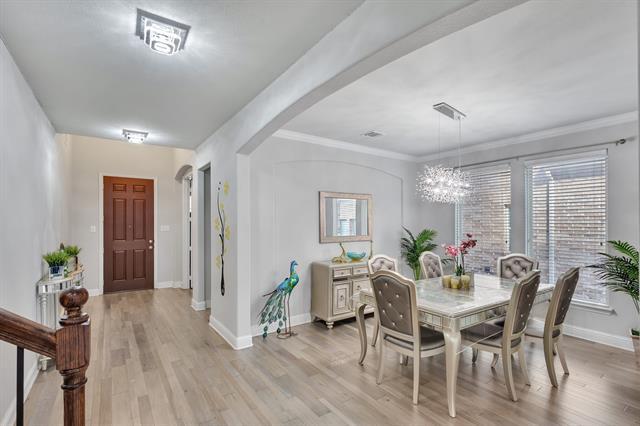 Building Photo - 8701 Tutbury Pl