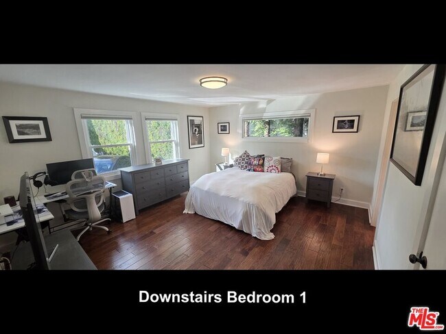 Building Photo - 4744 Haskell Ave