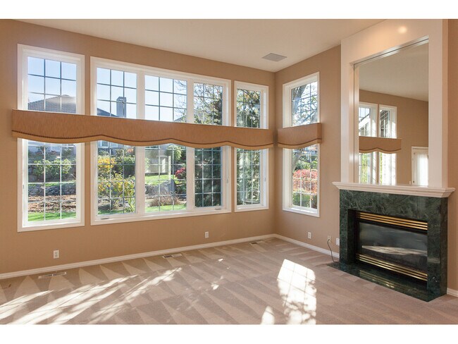 Building Photo - 16090 NW Birdie Ln