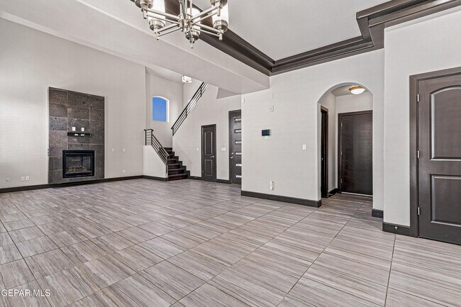 Building Photo - 12744 Midland Ct