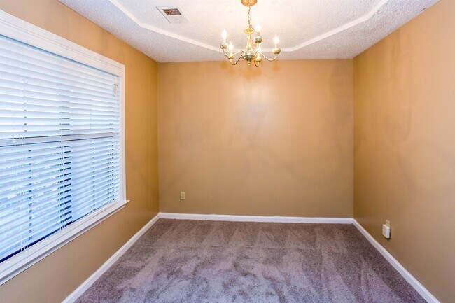 Building Photo - 6701 Walter Forest Cove