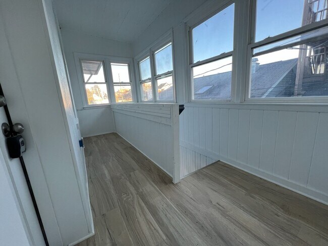 Building Photo - 415-417 Chestnut