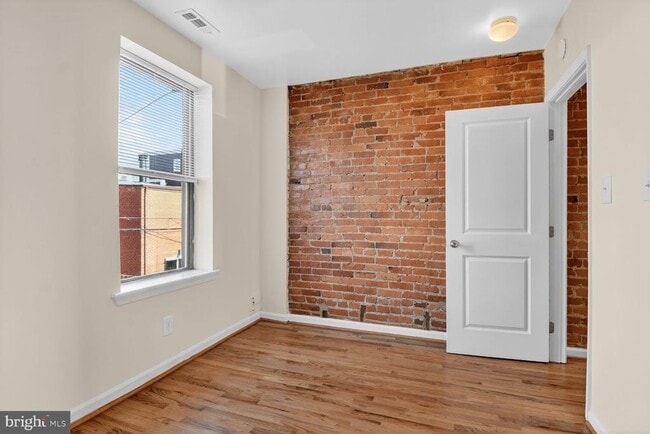 Building Photo - 1729 U St NW