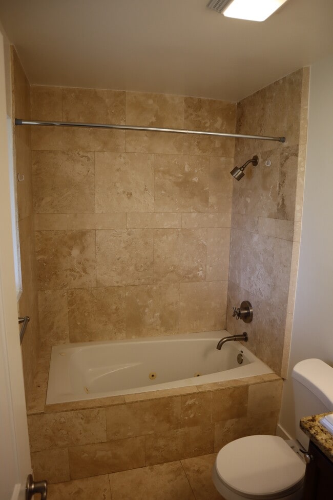 Building Photo - 7501 E Hubbell St