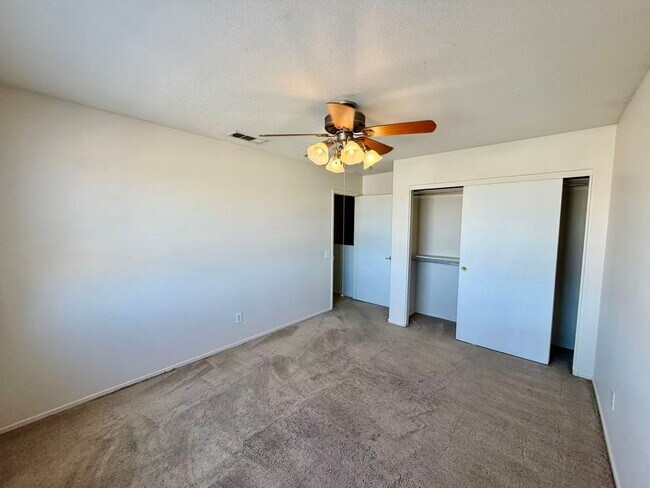 Building Photo - 7932 Seabourn Ct