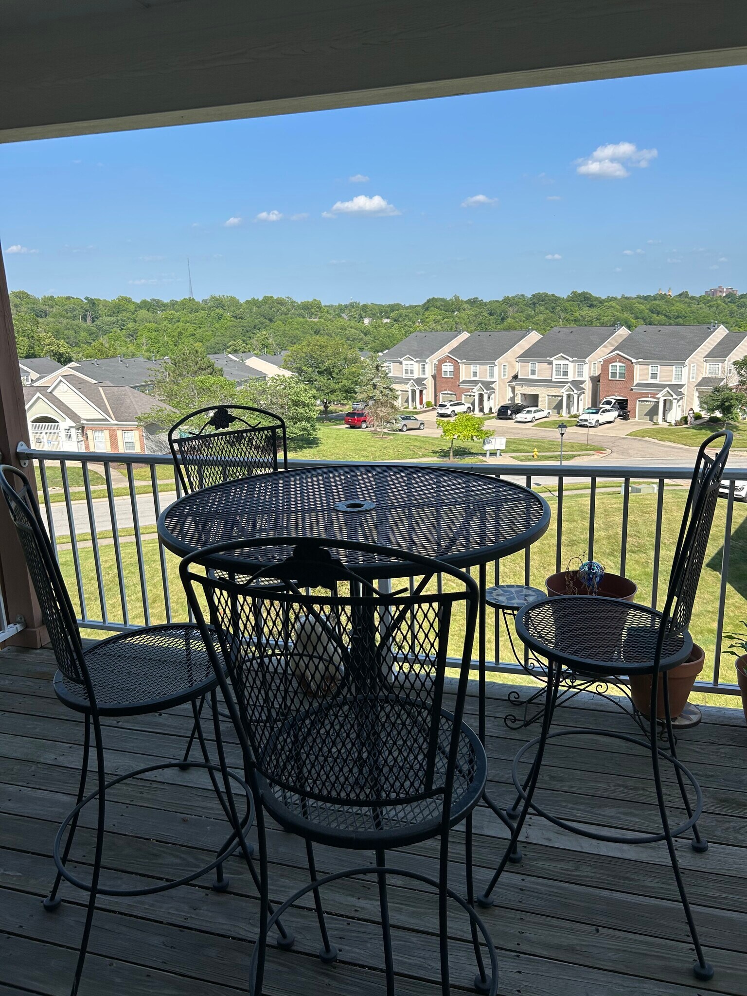 Building Photo - 2461 Aldermont Ct
