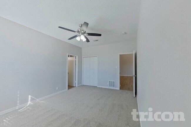 Building Photo - 1121 Cypress Ln