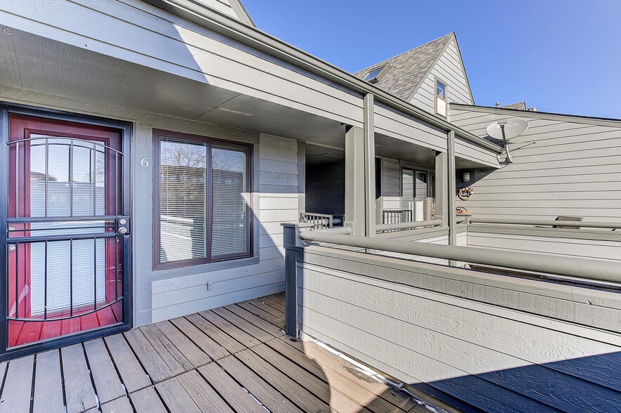 Building Photo - 2 Acoma St