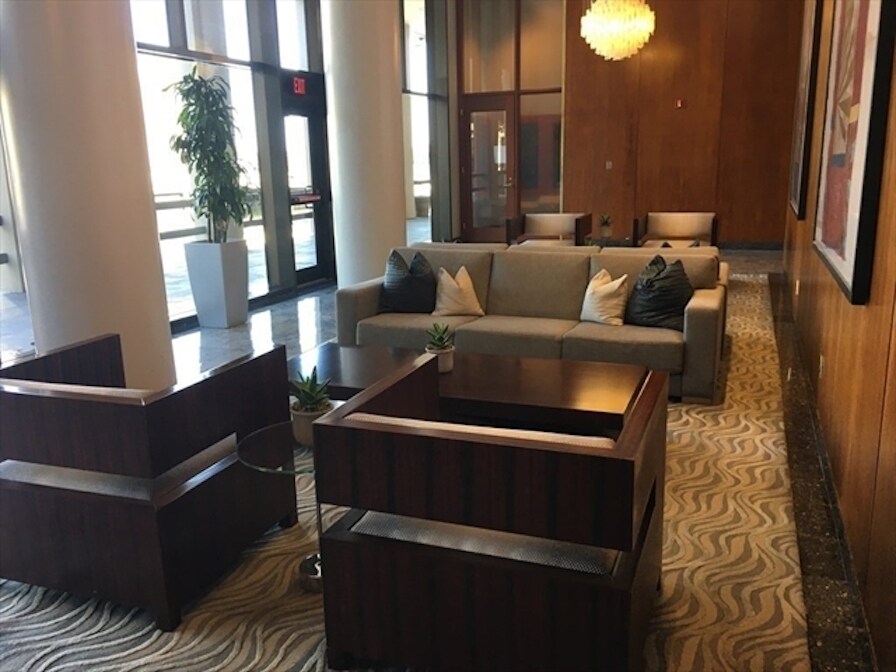 Lobby - 85 E India Row