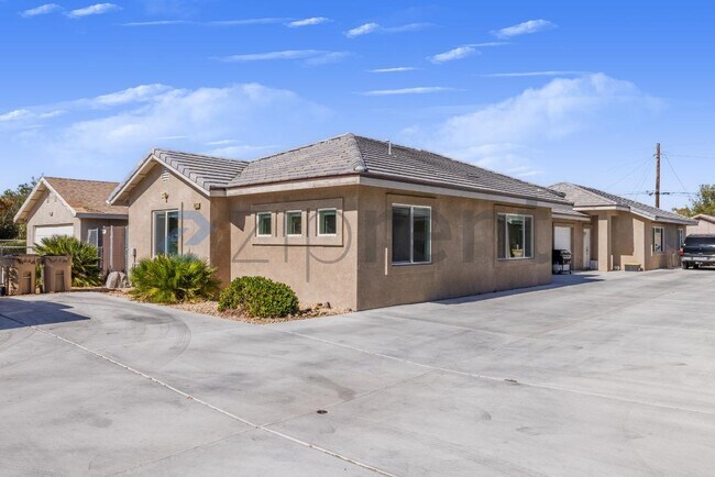 Building Photo - 16472 Smoke Tree St