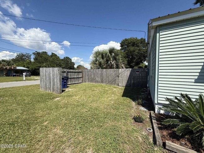 Building Photo - 1118 Fairland Ave